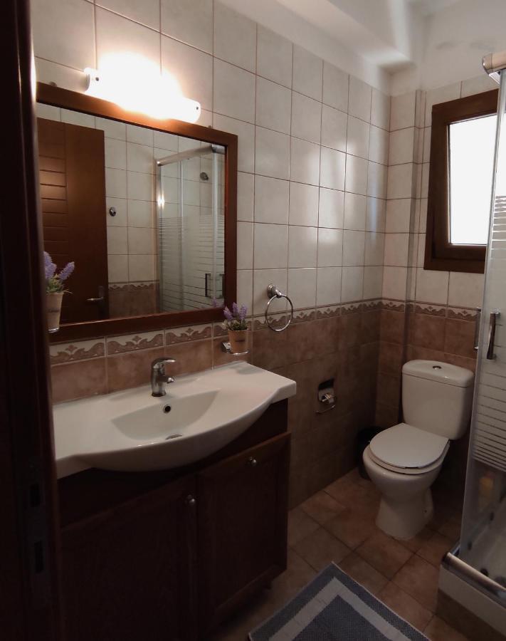 Villa Elena House Néa Péramos Esterno foto
