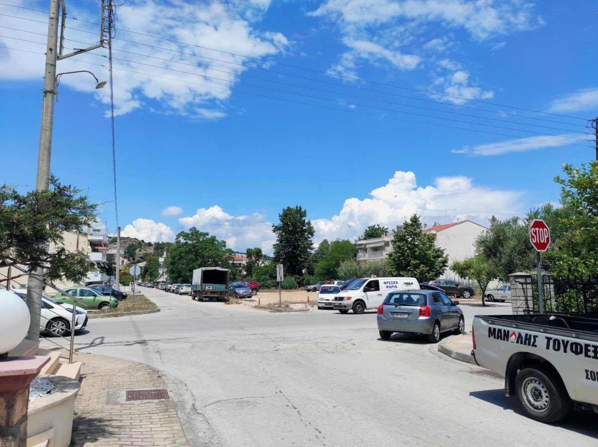 Villa Elena House Néa Péramos Esterno foto